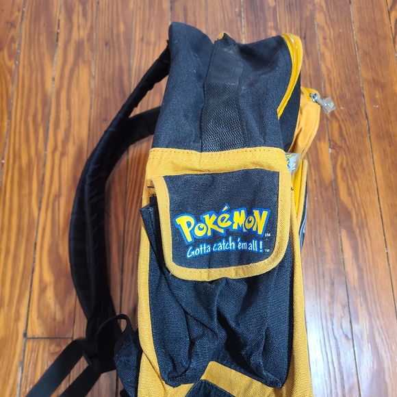 Vintage Pokémon Backpack 2000 - Picture 4 of 7